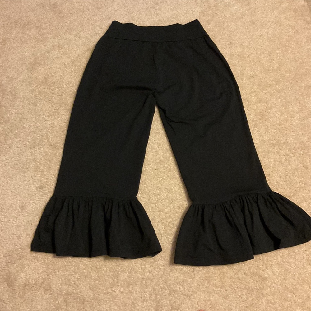 Matilda Jane Big Ruffle Wide Leg Cropped Pull On Black Stretch Pants Women’s M - Picture 11 of 12